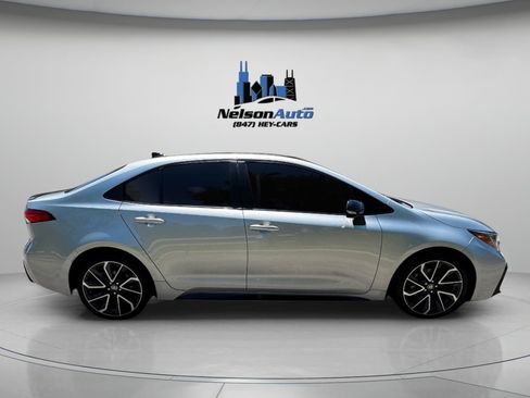 Used 2022 Toyota Corolla SE FWD image 3