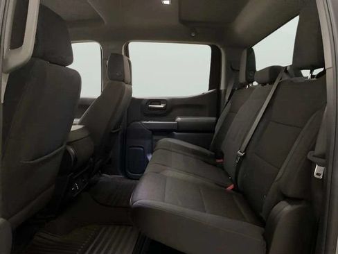 Used 2025 Chevrolet Silverado 1500 Custom Trail Boss w/ LPO, Dark Essentials Package AWD/4WD image 18