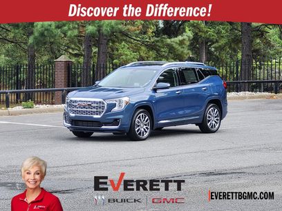 Used 2024 GMC Terrain Denali w/ Denali Premium Package
