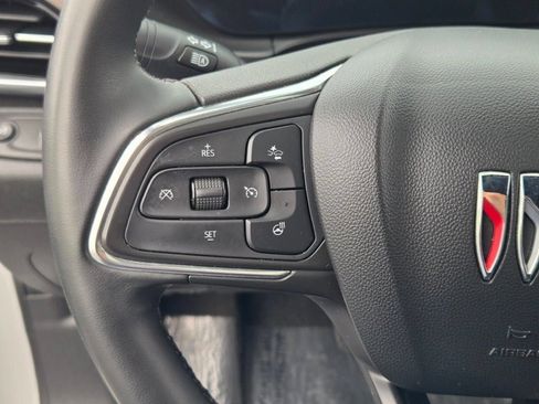 Used 2024 Buick Envista Avenir FWD image 31