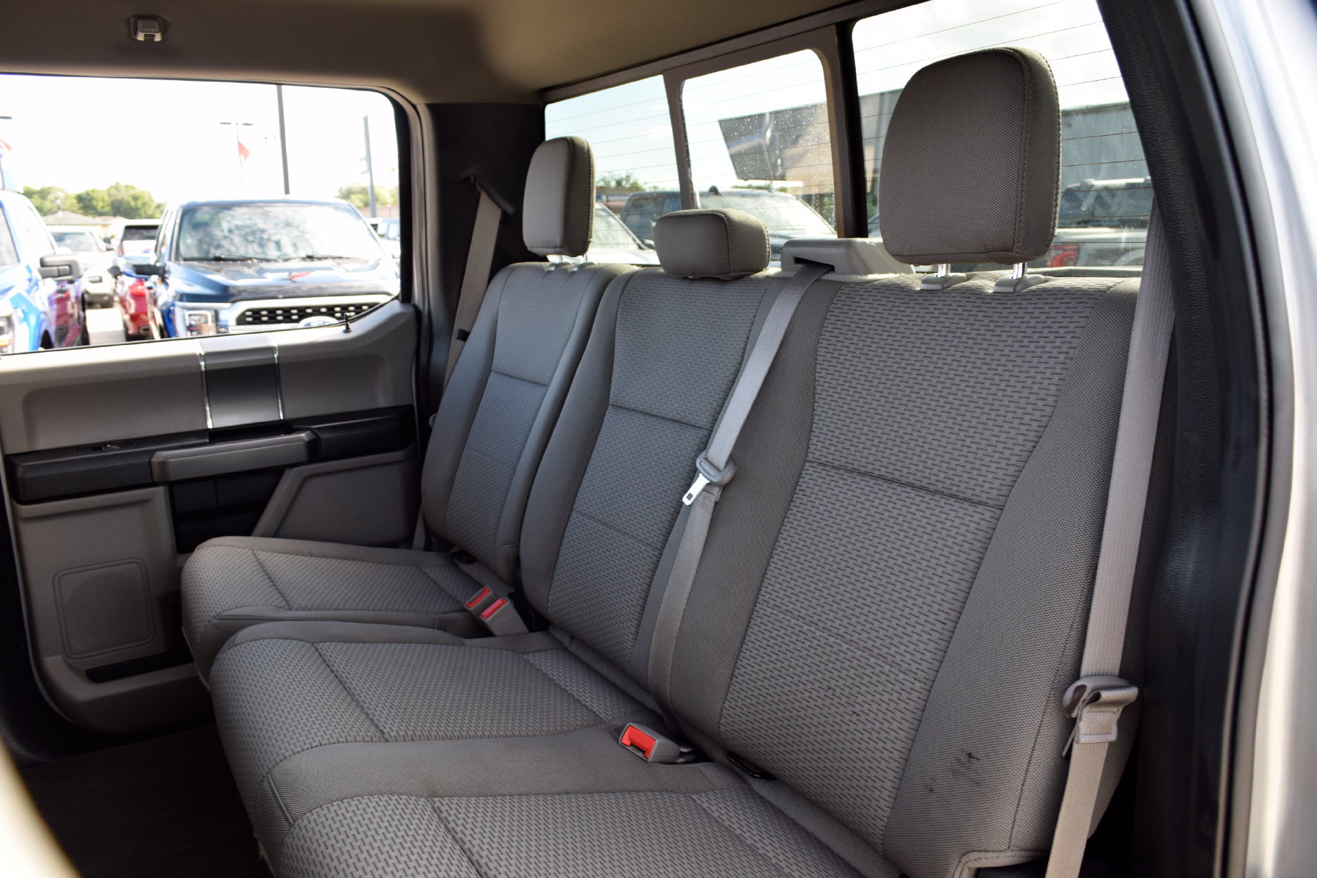 Used 2020 Ford F150 XLT w/ Equipment Group 302A Luxury AWD/4WD image 17