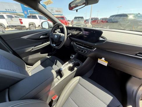 New 2026 Buick Envista Preferred image 30