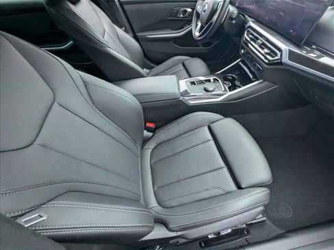 Certified 2024 BMW 330i Sedan w/ Convenience Package RWD image 22
