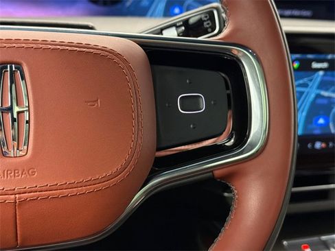 Used 2024 Lincoln Nautilus Black Label w/ Jet Appearance Package (87T) image 24