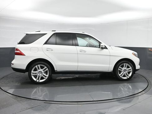 Used 2015 Mercedes-Benz ML 350 4MATIC image 8