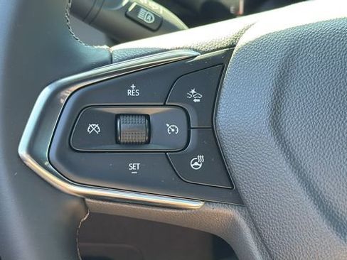New 2025 Chevrolet TrailBlazer ACTIV w/ Driver Confidence Package FWD image 8