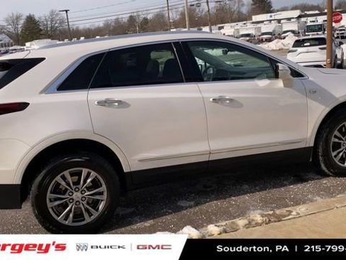 Used 2023 Cadillac XT5 Premium Luxury image 10