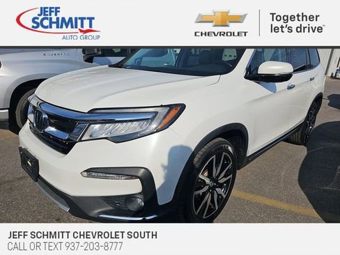 Used 2020 Honda Pilot Touring image 1