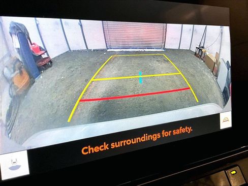 Used 2025 Toyota Camry LE image 20