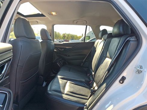 Certified 2022 Subaru Outback Limited XT image 11