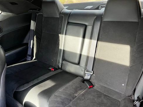 Used 2017 Dodge Challenger SRT Hellcat image 12