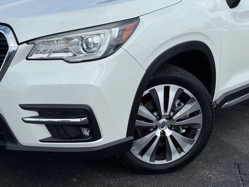 Used 2022 Subaru Ascent Touring AWD/4WD image 2