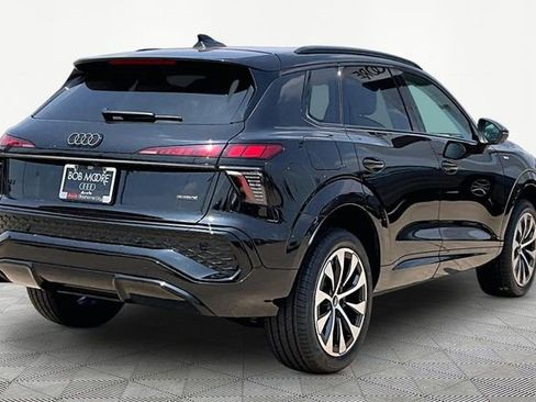 New 2026 Audi Q3 quattro 2.0T AWD/4WD image 2