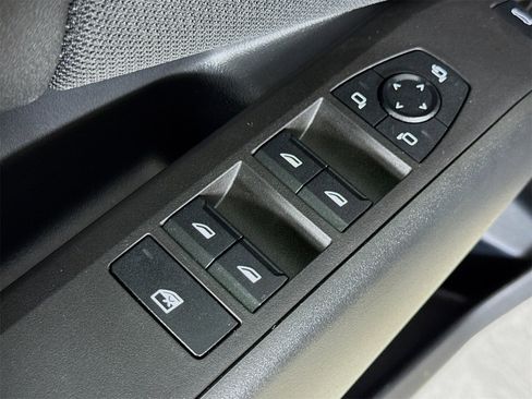 Used 2025 BMW X3 xDrive30i w/ Premium Package image 16