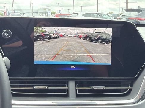 Used 2026 Chevrolet Trax ACTIV FWD image 32
