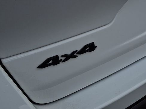 New 2026 Jeep Grand Cherokee Altitude AWD/4WD image 24