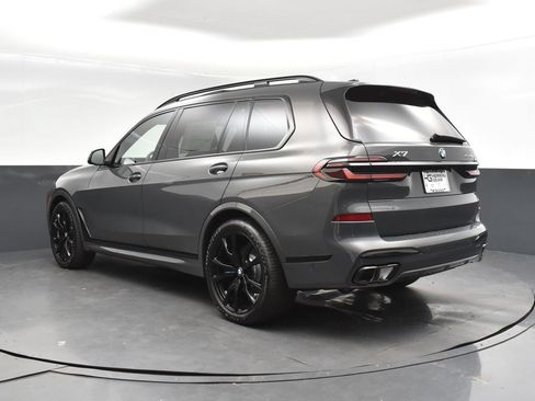 Used 2026 BMW X7 xDrive40i w/ Executive Package AWD/4WD image 5