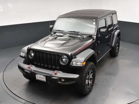 Used 2021 Jeep Wrangler Unlimited Rubicon AWD/4WD image 17