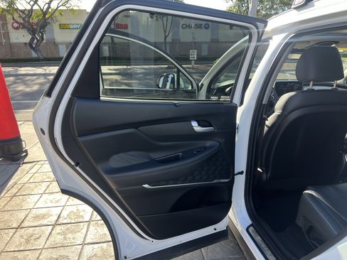 Used 2021 Hyundai Santa Fe Limited image 34