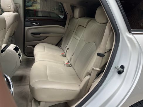 Used 2016 Cadillac SRX Luxury w/ Driver Assist Package FWD image 21