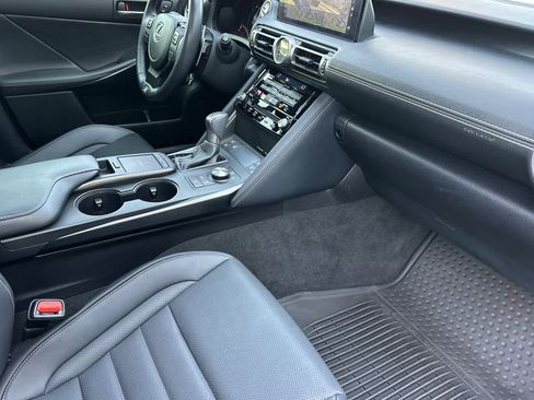 Certified 2022 Lexus IS 350 F Sport image 16