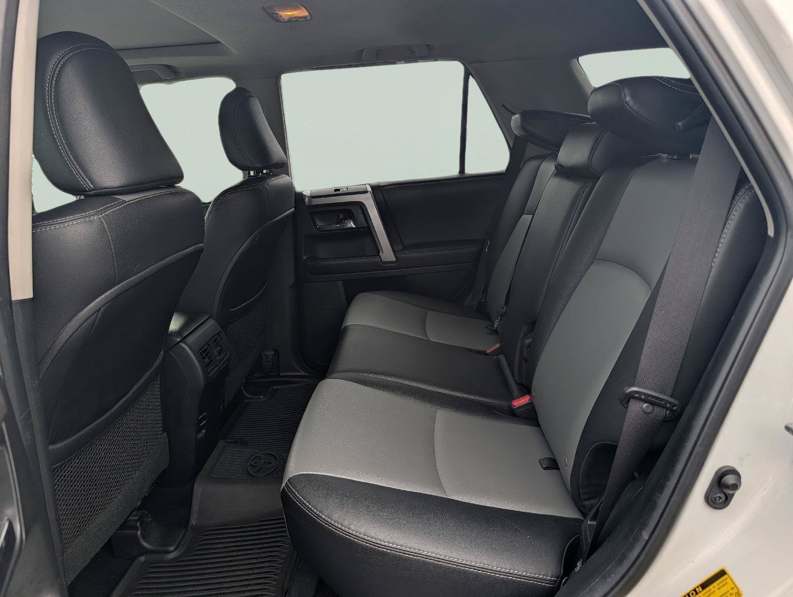 Used 2018 Toyota 4Runner SR5 Premium AWD/4WD image 17