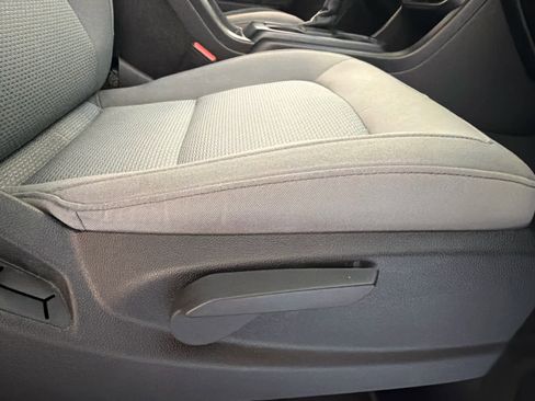 Used 2021 Chevrolet Colorado W/T w/ WT Convenience Package image 23