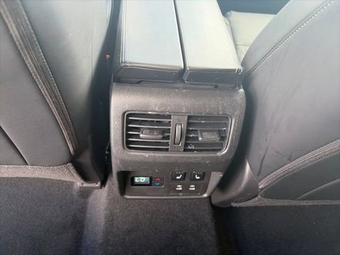Used 2026 Nissan Rogue Platinum w/ Platinum Premium Package AWD/4WD image 13