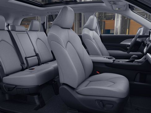 New 2026 Toyota Grand Highlander AWD Hybrid image 22