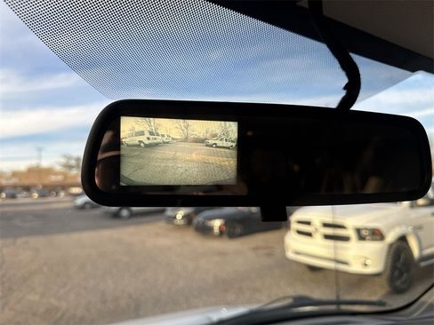 Used 2018 Chevrolet Express 3500 LT w/ LT Preferred Equipment Group image 17