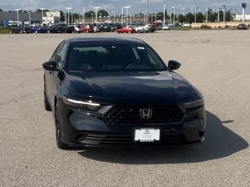 Certified 2025 Honda Accord Sport image 3