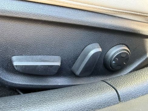 Used 2019 Genesis G70 2.0T Advanced w/ Elite Package image 20