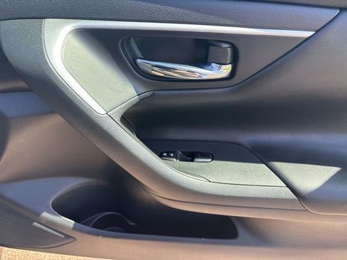 Used 2018 Nissan Altima 2.5 S w/ S Convenience Package FWD image 36