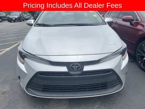 Used 2024 Toyota Corolla LE FWD image 13
