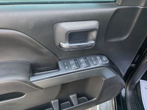 Used 2018 Chevrolet Silverado 1500 LT w/ All Star Edition RWD image 15
