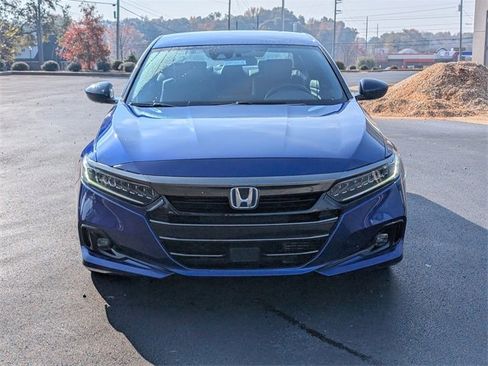 Used 2022 Honda Accord Sport image 2