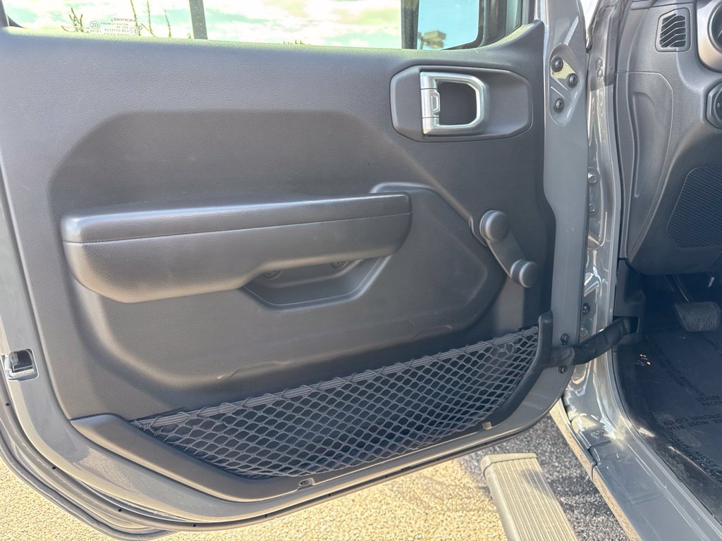 Used 2020 Jeep Wrangler Unlimited Sport AWD/4WD image 9