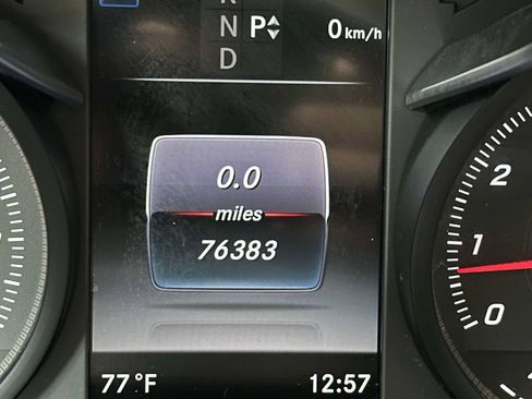 Used 2017 Mercedes-Benz C 300 4MATIC Sedan image 22