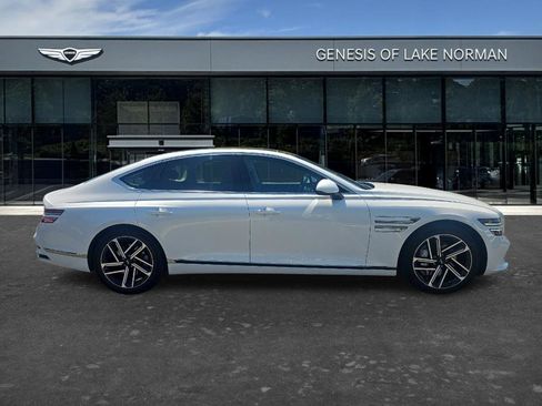 Used 2025 Genesis G80 2.5T Advanced AWD/4WD image 3