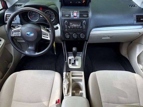 Used 2014 Subaru Crosstrek 2.0i Premium w/ Moonroof Package AWD/4WD image 12