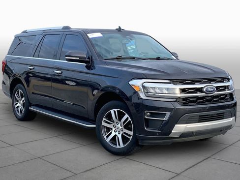 Used 2022 Ford Expedition Max Limited RWD image 3