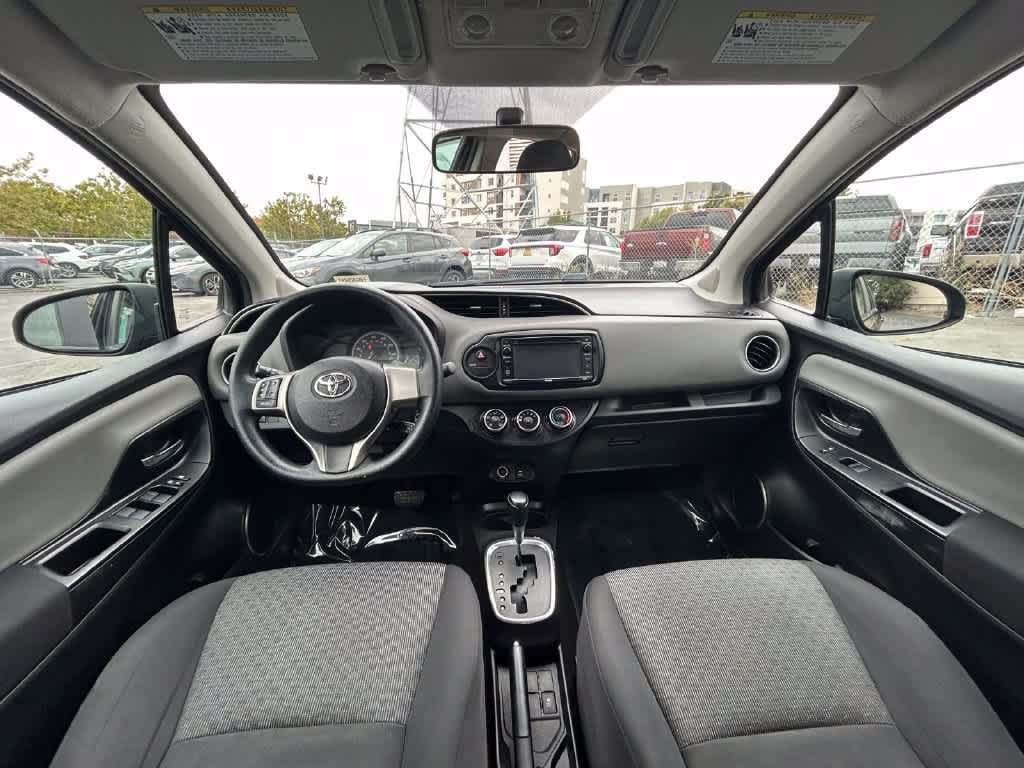 Used 2015 Toyota Yaris LE FWD image 10