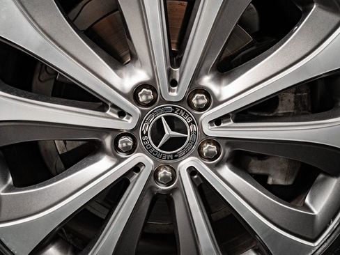 Used 2020 Mercedes-Benz GLE 350 4MATIC image 8