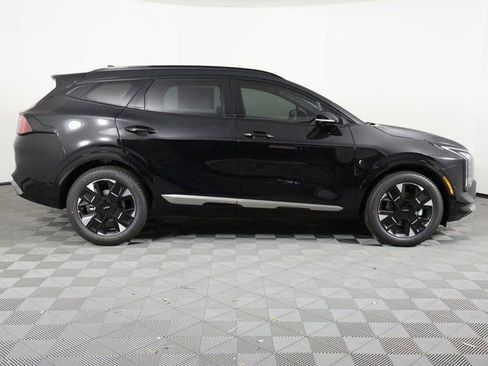 New 2026 Kia Sportage SX FWD image 4
