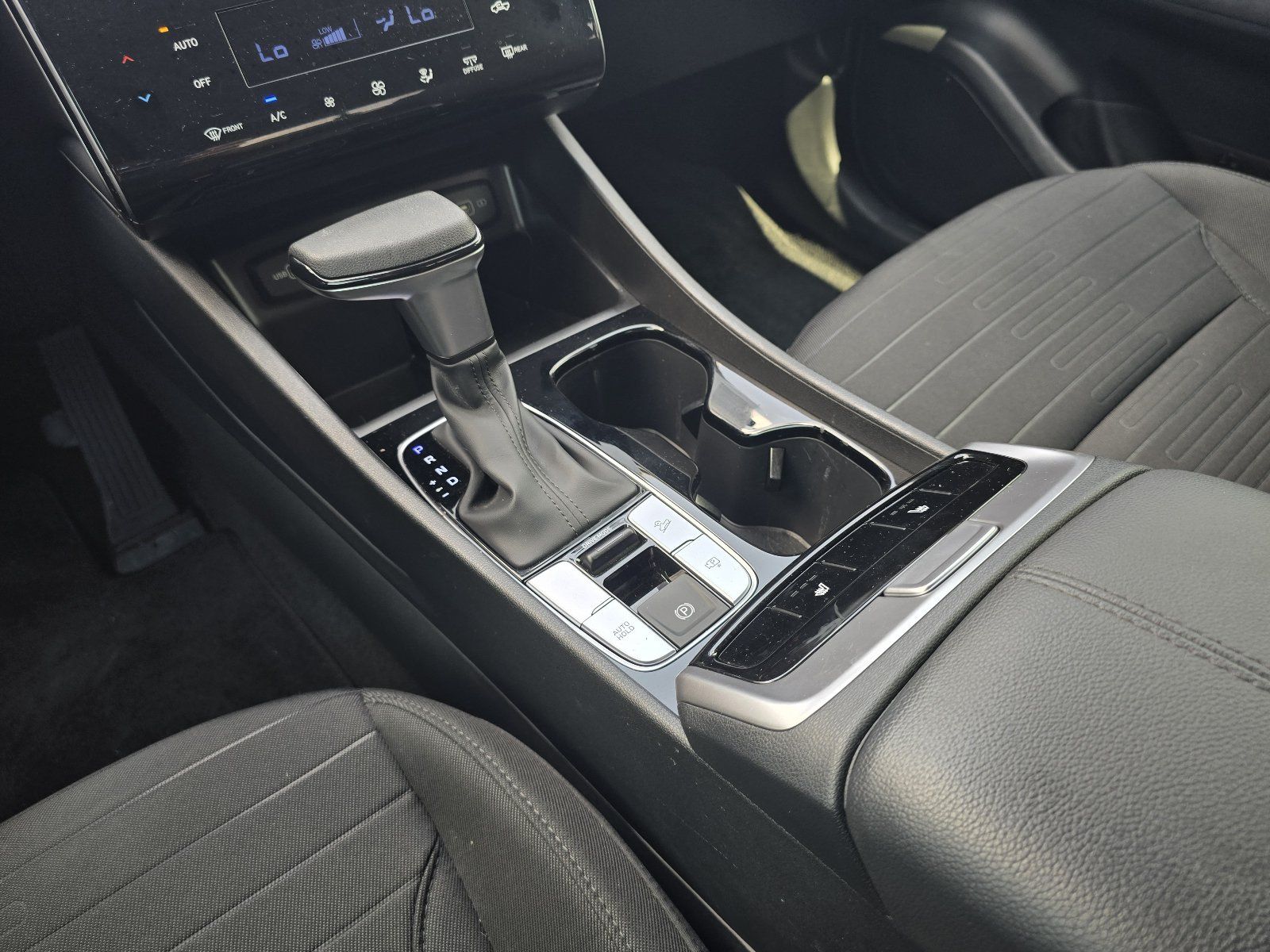 Used 2024 Hyundai Santa Cruz SEL w/ Activity Package FWD image 19