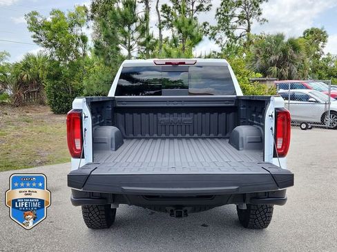 New 2026 GMC Sierra 1500 AT4X w/ AT4X AEV Edition AWD/4WD image 5