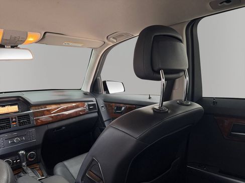 Used 2012 Mercedes-Benz GLK 350 2WD image 24