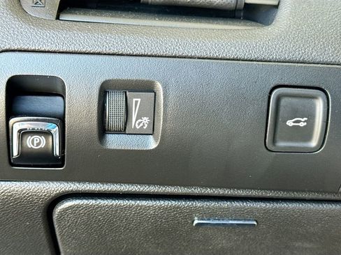 Used 2019 Chevrolet Impala LT image 12