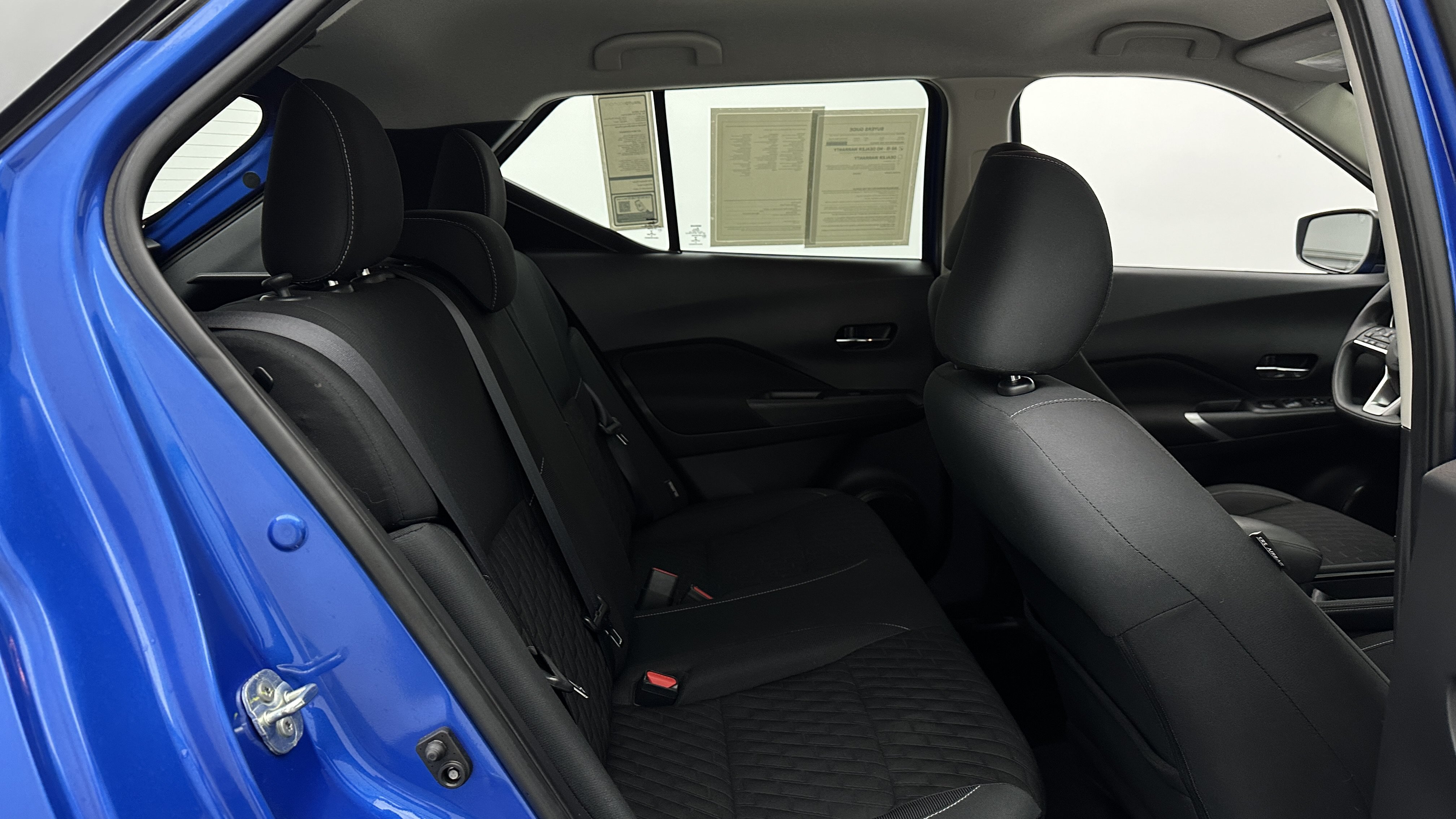 Used 2021 Nissan Kicks SV FWD image 27