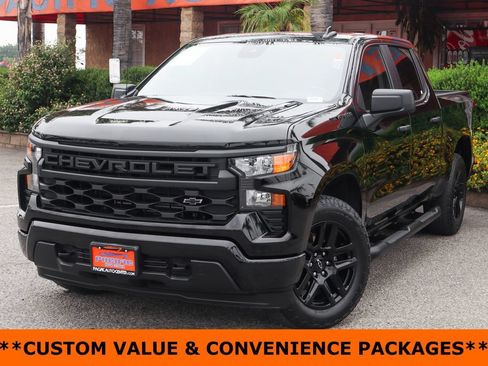Used 2025 Chevrolet Silverado 1500 Custom w/ Turbomax Blackout Package RWD image 4